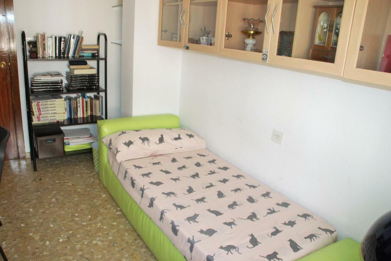 Appartement Lola à Grenade Extérieur photo